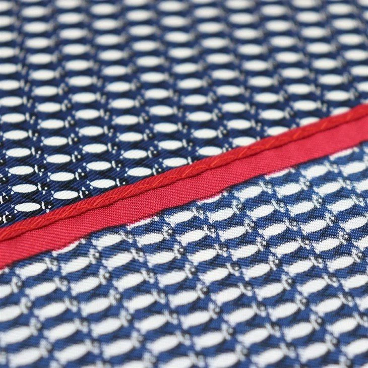 5 Penguin Pocket Square(001)