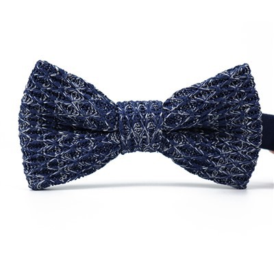 Tali leher Bercorak Tentera Laut